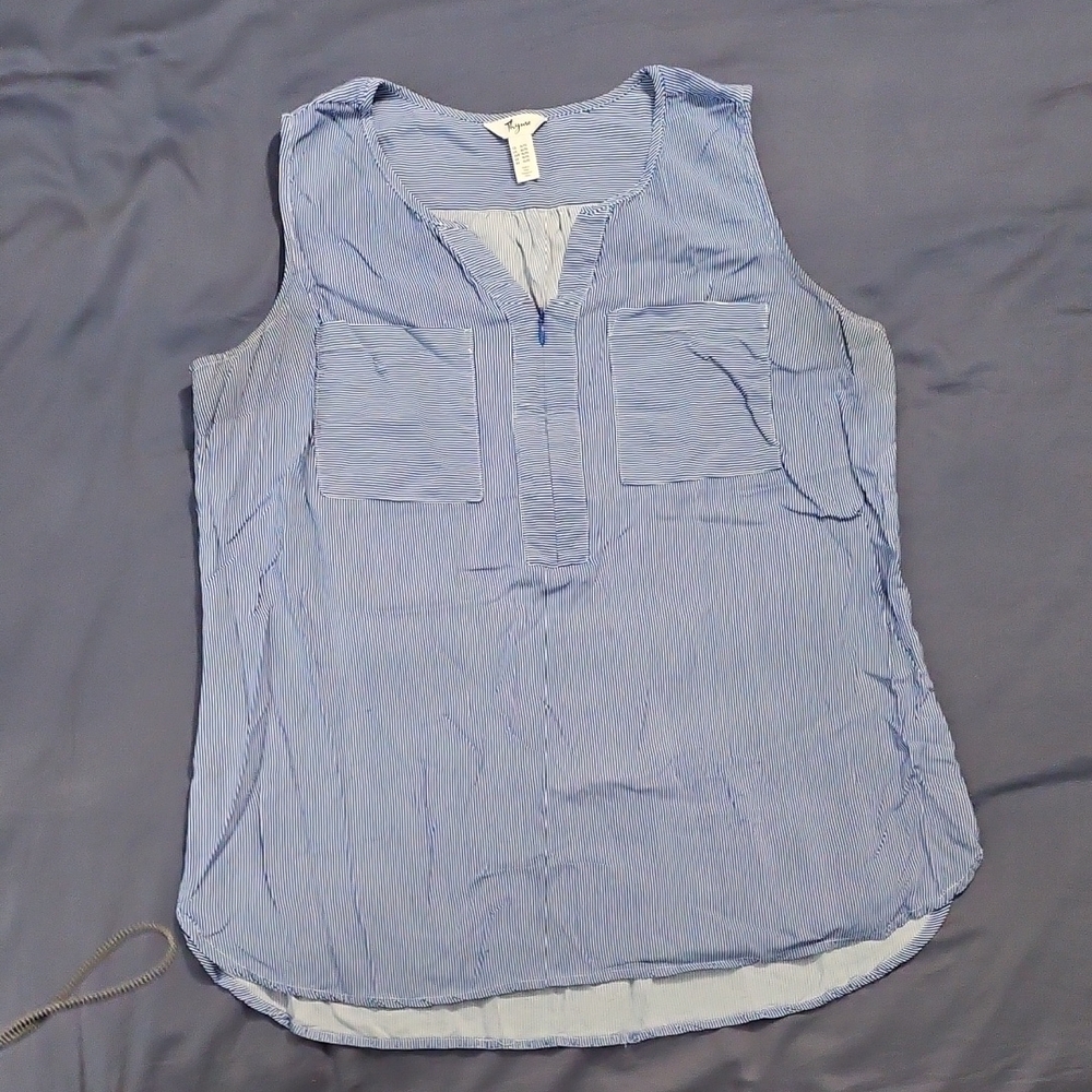 Thyme Maternity Sleeveless Blouse